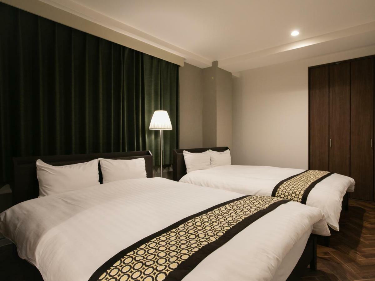 Big Room Guest House Osaka Bagian luar foto