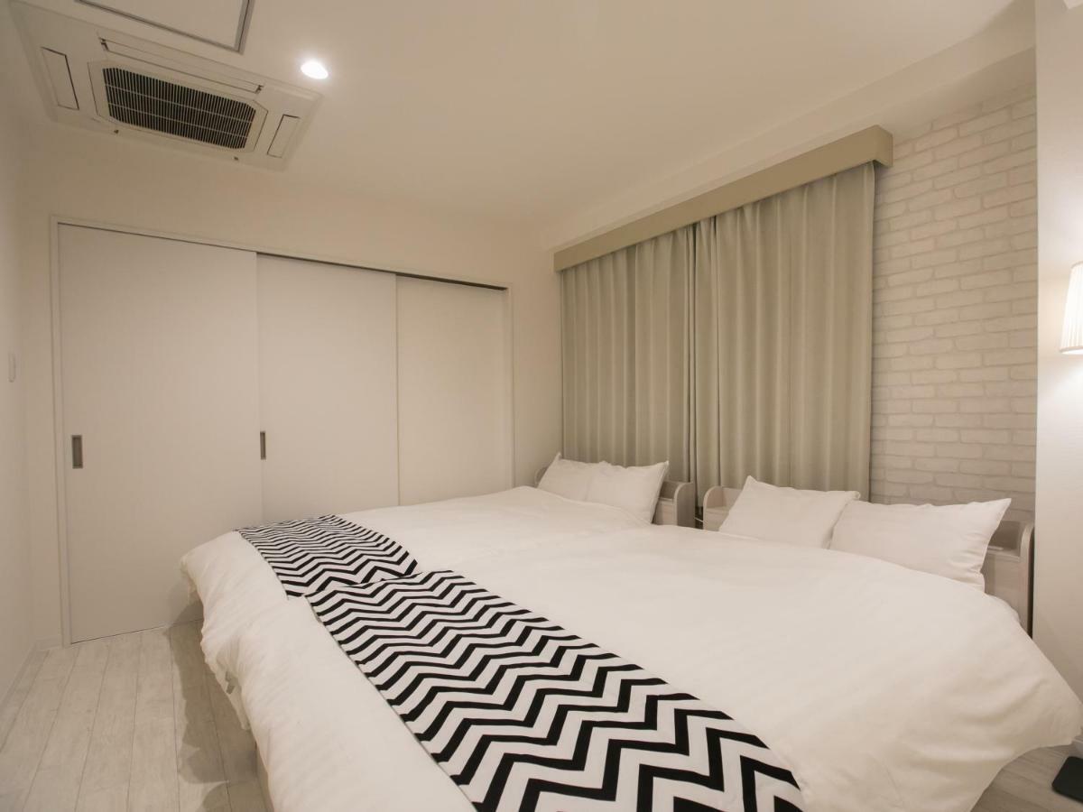 Big Room Guest House Osaka Bagian luar foto