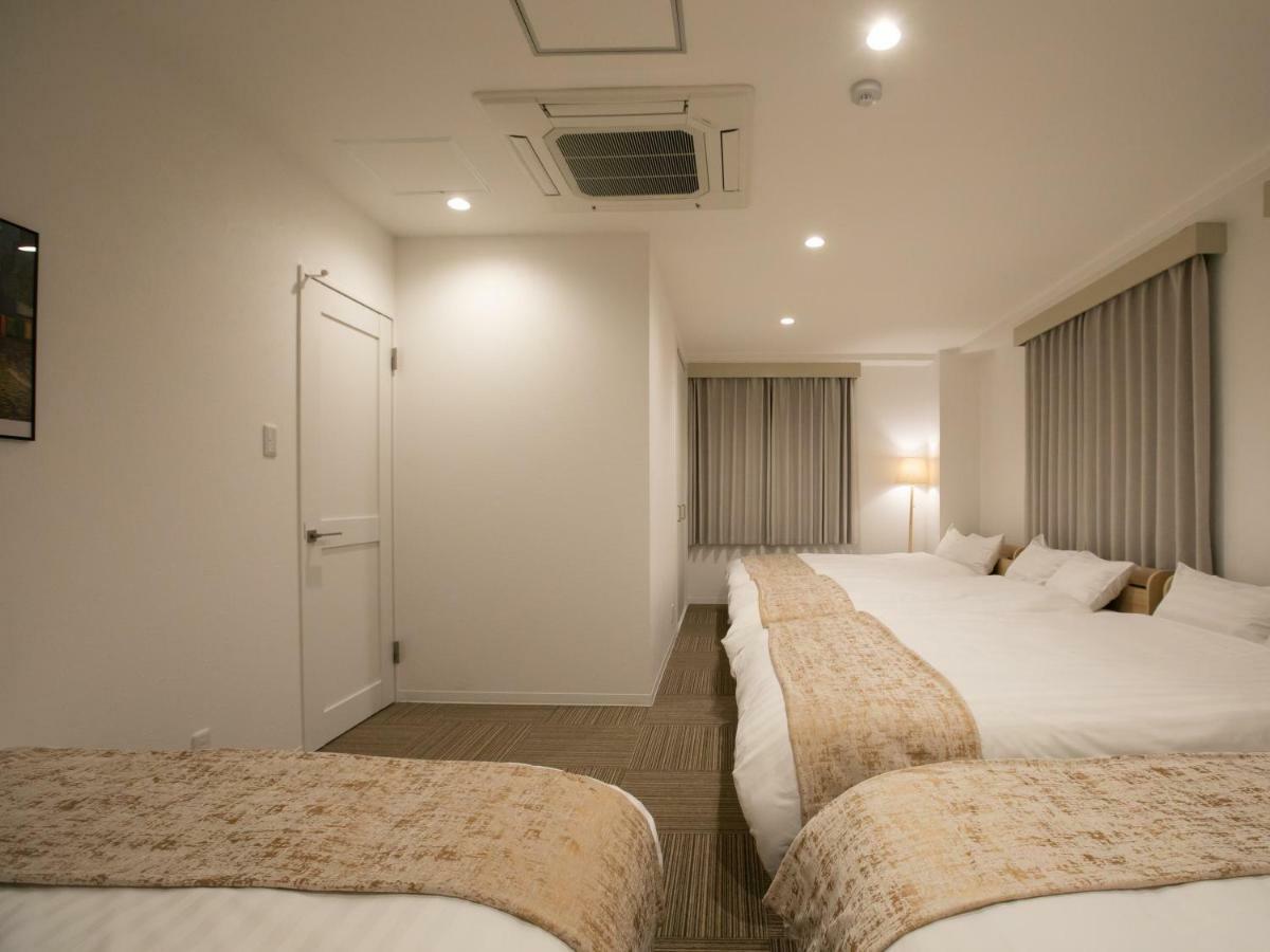 Big Room Guest House Osaka Bagian luar foto